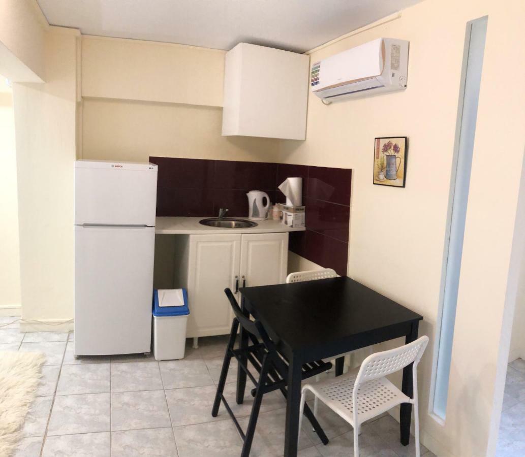 Sunmer Apartment 1Minute From Sea, 15 Min From The Airport Artemis City Center Kültér fotó